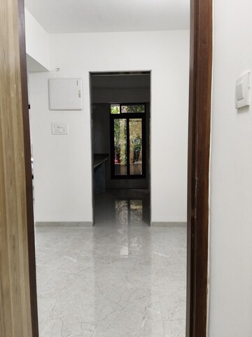 Room in 2 BHK Apartment at Diamond Park, Santacruz East – for Rent