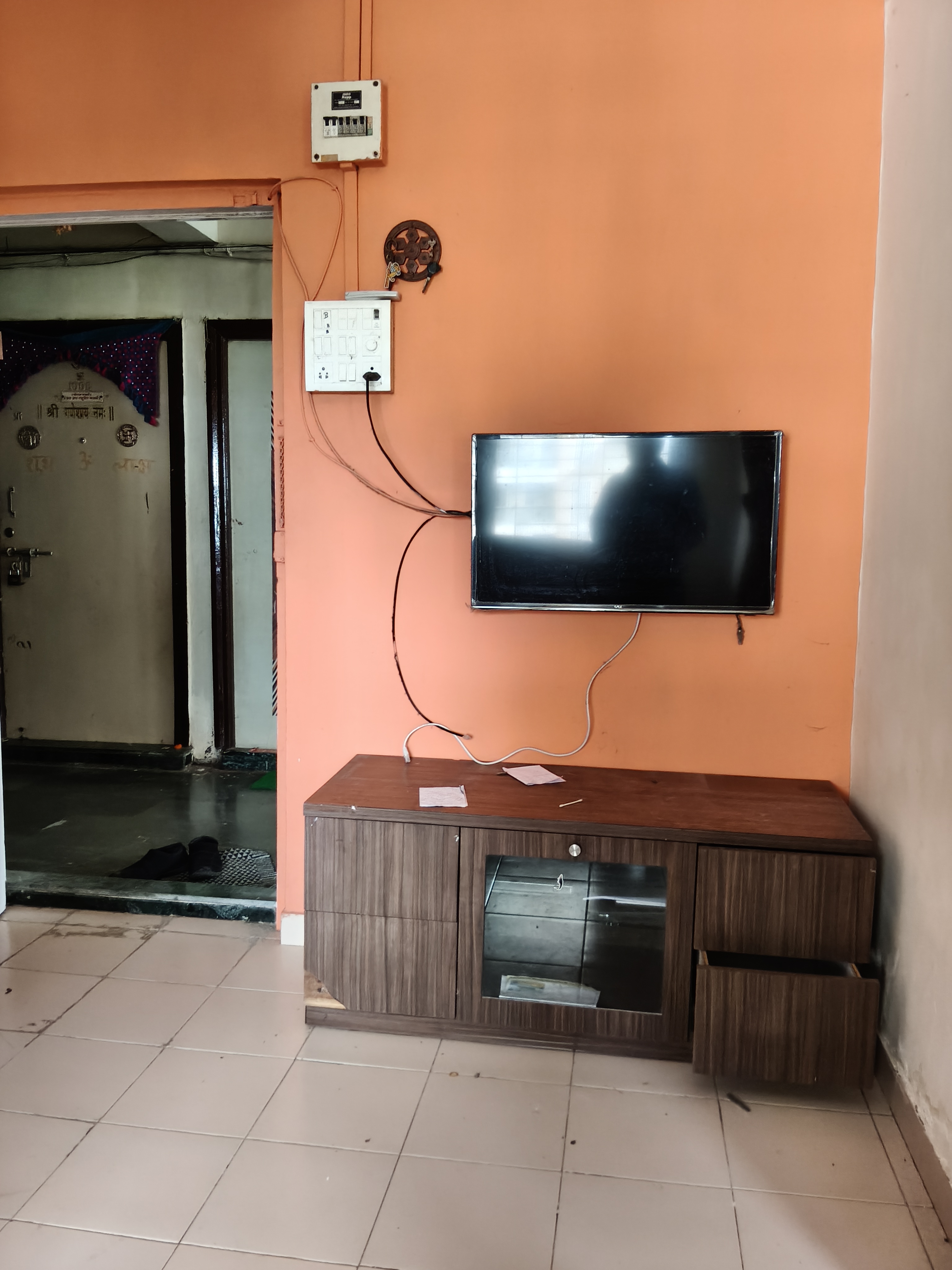 1 RkApartment For Rent in Abhishek CHS Bandra East