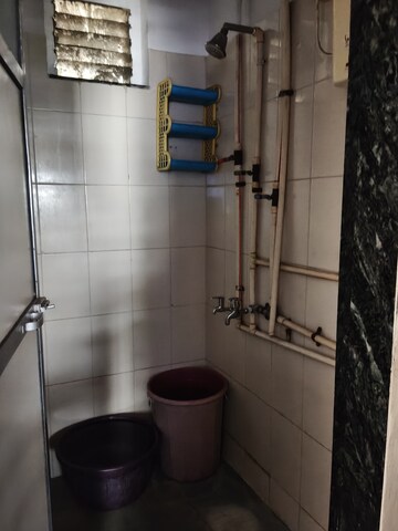 Master Bedroom in 1 RK Apartment at Abhishek CHS Bandra East, Bandra East – for Rent
