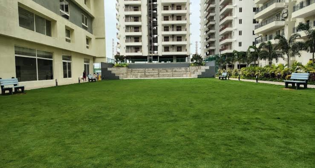 3 BHK + Pooja Room Apartment For Sale in Aakriti Miro