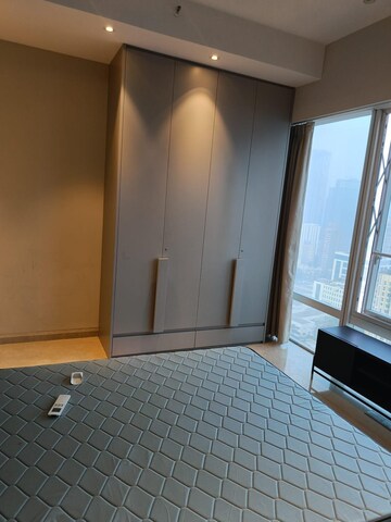 Bedroom in 3 BHK Apartment at Indiabulls Blu, Worli – for Rent