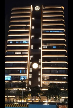 Staircase in 3 BHK Apartment at DLH Legacy, Juhu – for Sale