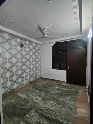 Room in 3 BHK Builder Floor at Govindpuri – for Sale