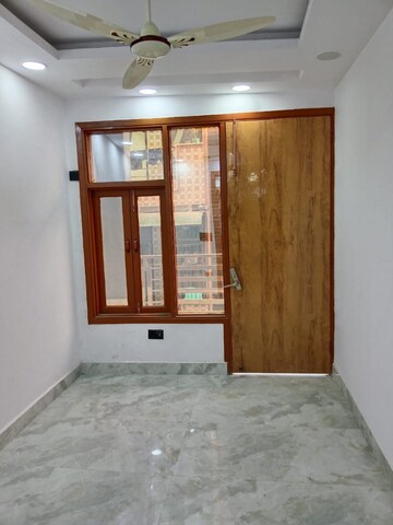 2 BHK Builder Floor For Sale in Govindpuri