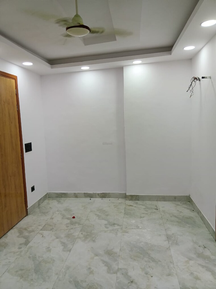 Room, govindpuri 2 Bedroom 580 Sq.Ft. Builder Floor In Govindpuri Delhi 9100614