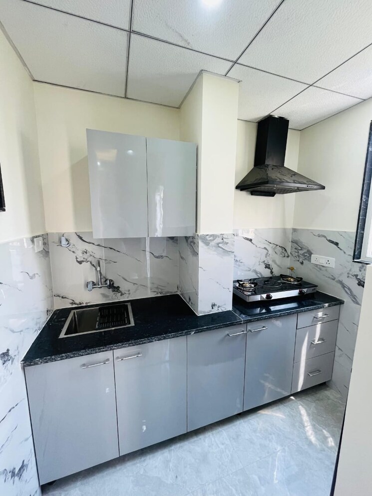 Kitchen, sector 46 Studio 654 Sq.Ft. Builder Floor In Sector 46 Gurgaon 9100657