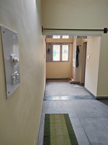 Building Lobby in 3 BHK Builder Floor at Sector 44 – for Rent