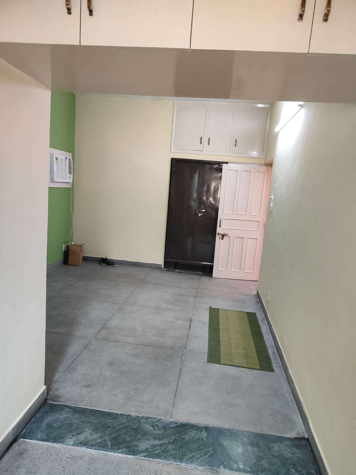3 BHK Builder Floor For Rent in 3bhk Semi Furnished 