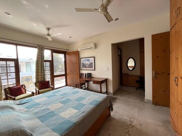 Bedroom in 4 BHK Builder Floor at Sector 11 – for Rent