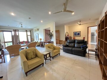 Living Room in 4 BHK Builder Floor at Sector 11 – for Rent