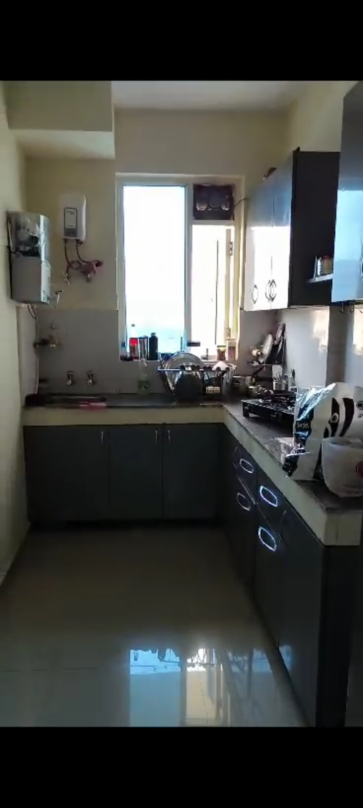 Kitchen, signature-global-park-4-and-5 2.5 Bedroom 1081 Sq.Ft. Apartment In Sohna Sector 36 Gurgaon 9100710