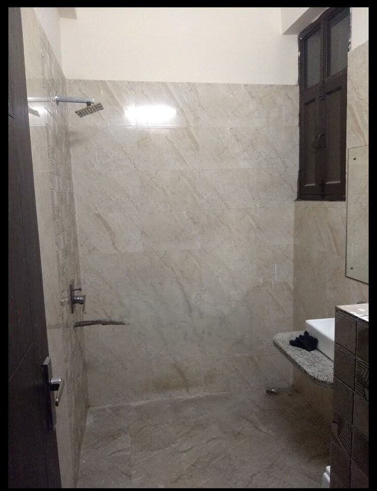 Bathroom, gardenia-glory 2 Bedroom 1050 Sq.Ft. Builder Floor In Sector 46 Noida 9100713