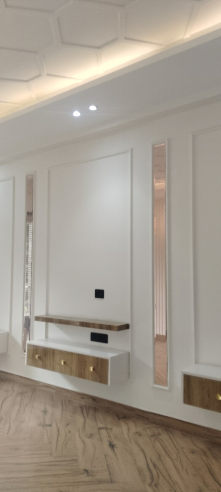 Master Bedroom, unitech-south-city-ii 4 Bedroom 2250 Sq.Ft. Builder Floor In Sector 50 Gurgaon 9100719