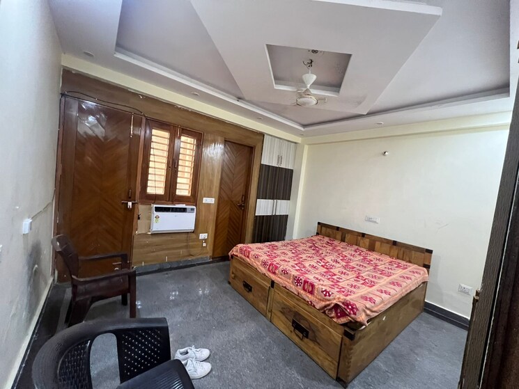 Bedroom, sector 12 1 Bedroom 425 Sq.Ft. Independent House In Sector 12 Noida 9100734