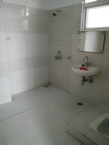 Bathroom in 2 BHK Apartment at Kursi Road – for Rent