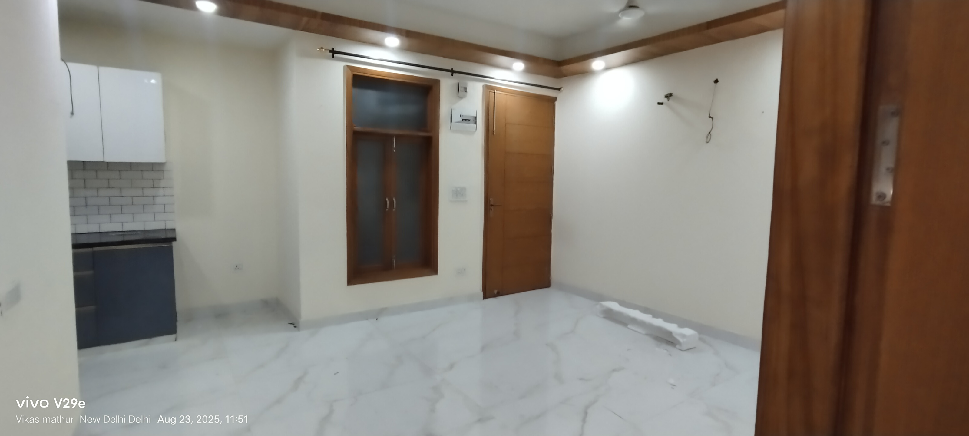 2 BHK + Extra Room Apartment For Rent in Paryavaran Complex