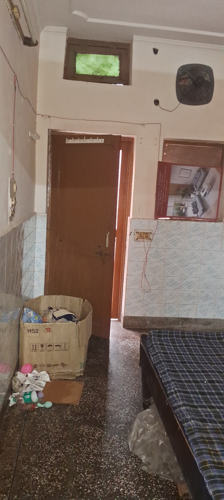Bathroom, sector 12 1 Bedroom 425 Sq.Ft. Independent House In Sector 12 Noida 9100769