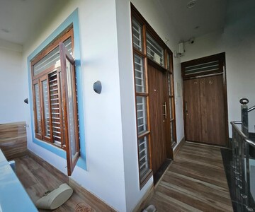 Building Lobby in 2 BHK Independent House at Gomti Nagar – for Rent