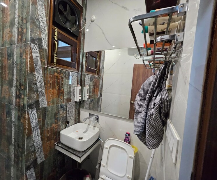 Bathroom, gomti nagar 2 Bedroom 1280 Sq.Ft. Independent House In Gomti Nagar Lucknow 9100830