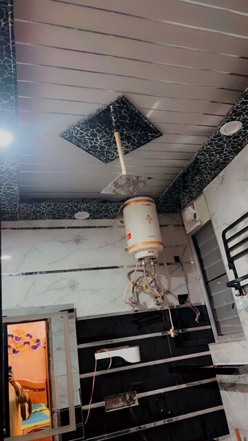 Furnished Amenities in 1 RK Builder Floor at Patparganj – for Rent