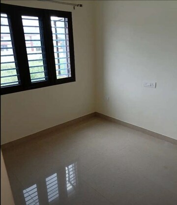 Room in 2 BHK Independent House at Gms Road – for Rent