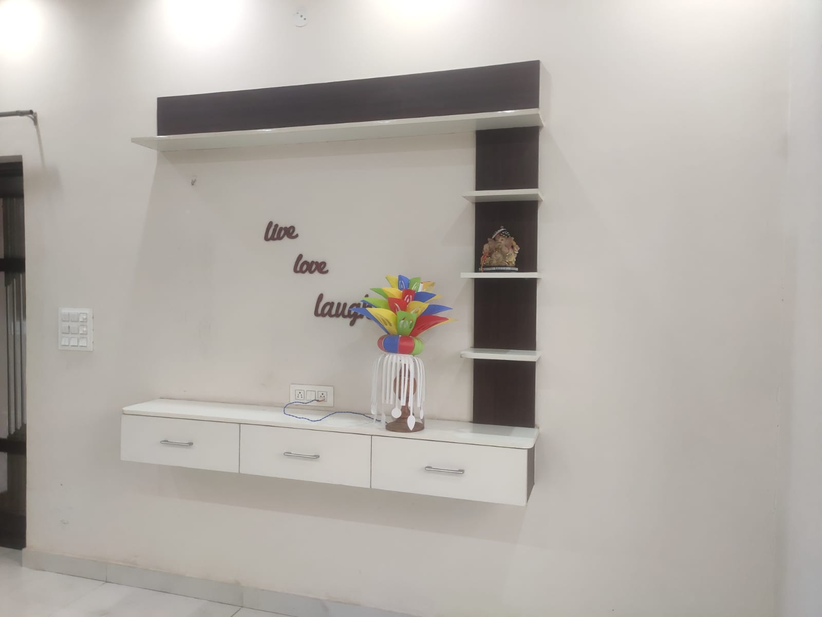 2 BHK Independent House For Rent in Dehrakhas