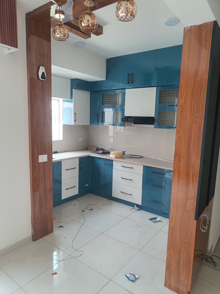 Kitchen, godrej-golf-link-villas 4 Bedroom 2800 Sq.Ft. Villa In Sector 27 Yamuna Expressway Greater Noida 9100911