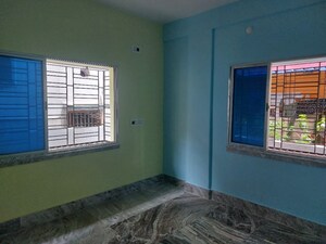 Room in 2 BHK Apartment at Sodepur – for Sale