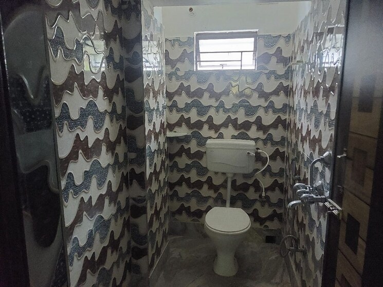 Bathroom, sodepur 2 Bedroom 780 Sq.Ft. Apartment In Sodepur Kolkata 9100921