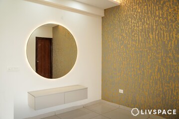 Bedroom in 4 BHK Apartment at Sector 88 – for Rent