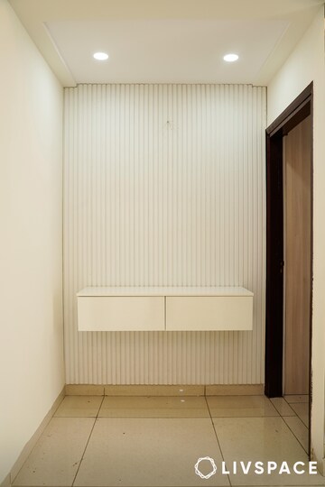 Bedroom in 4 BHK Apartment at Sector 88 – for Rent