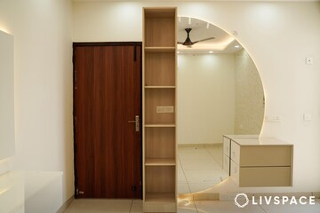 Bedroom in 4 BHK Apartment at Sector 88 – for Rent