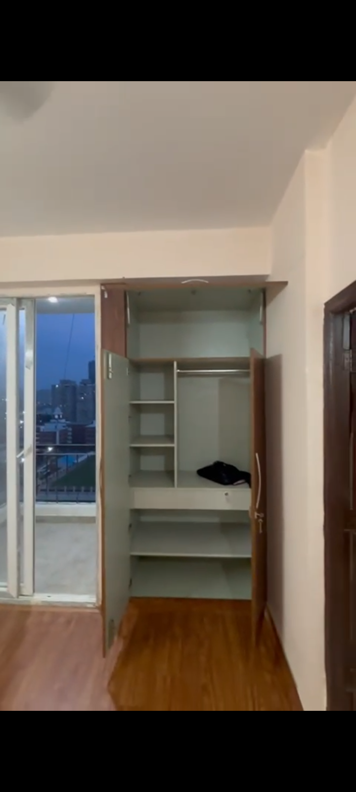 3 BHK Apartment For Rent in Amrapali Dream Valley