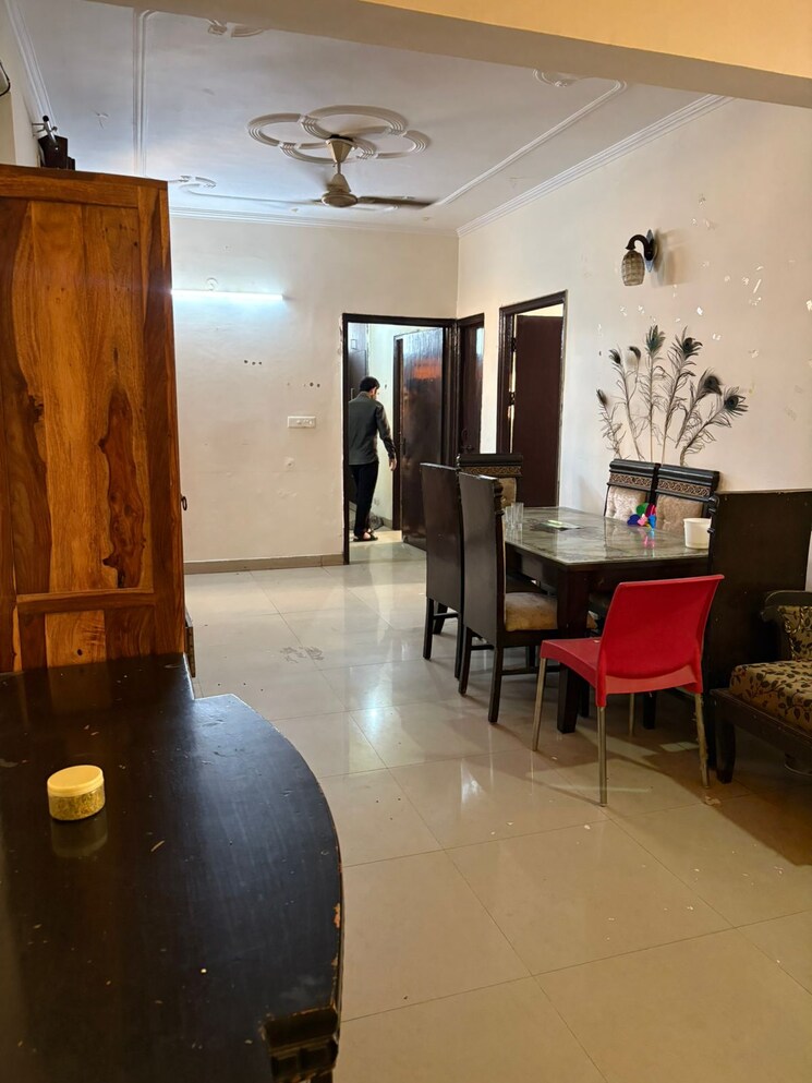 Living Room, srs-residency 2 Bedroom 906 Sq.Ft. Apartment In Sector 88 Faridabad 9100996