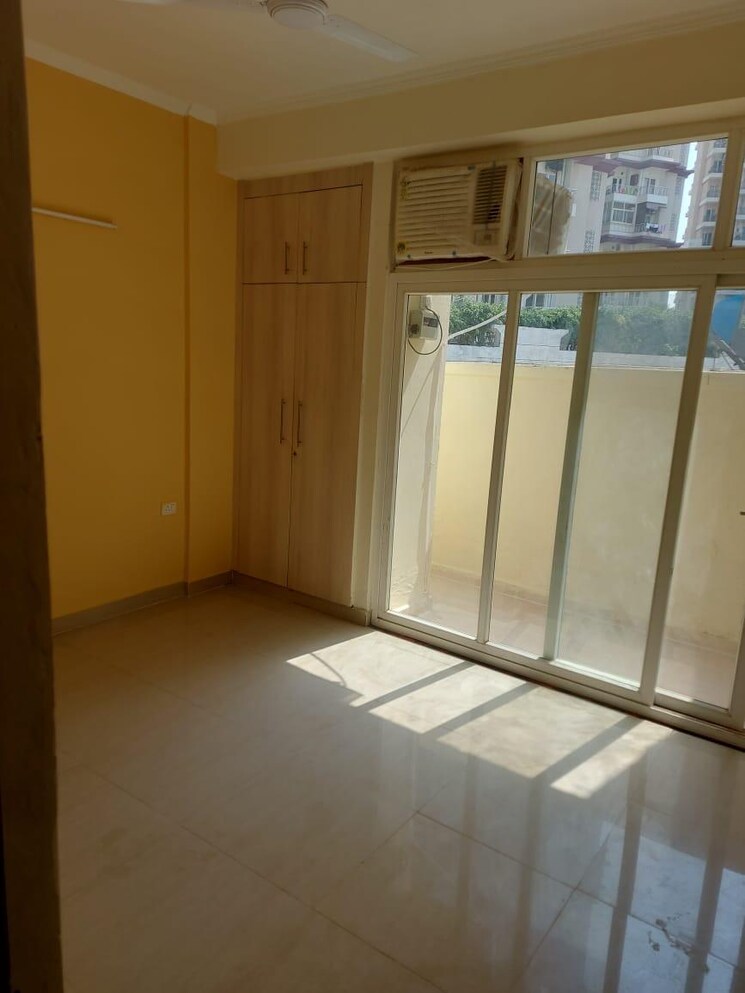 Room, amrapali-dream-valley 3 Bedroom 1690 Sq.Ft. Villa In Tech Zone 4 Greater Noida Greater Noida 9101045