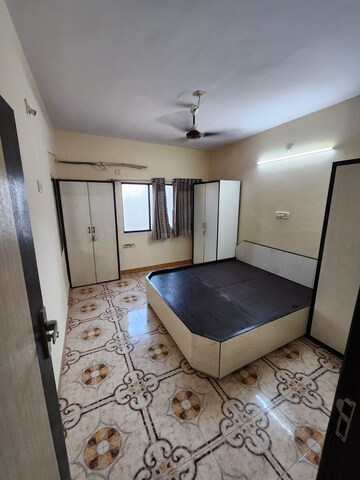 2 BHK Apartment For Rent in Adajan