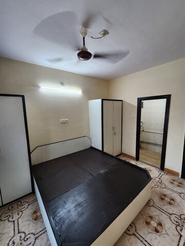 Room in 2 BHK Apartment at Adajan – for Rent