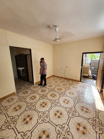 Bedroom in 2 BHK Apartment at Adajan – for Rent