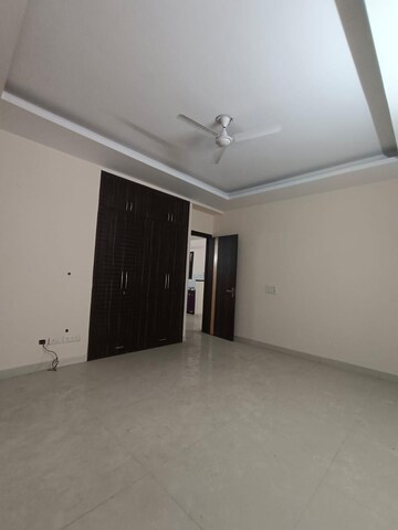 2 BHK Builder Floor For Rent in Chattarpur