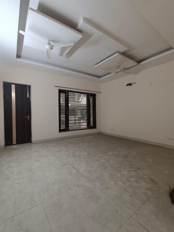 Room in 2 BHK Independent House at Chattarpur – for Rent