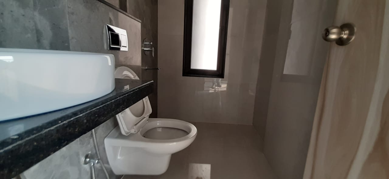 1 BHK + Pooja Room Apartment For Rent in Kanakia Spaces Zen World