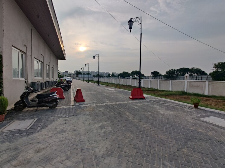 Exterior View, meffier-golden-park  160 Sq.Yd. Plot In Sohna Sector 4 Gurgaon 9101113