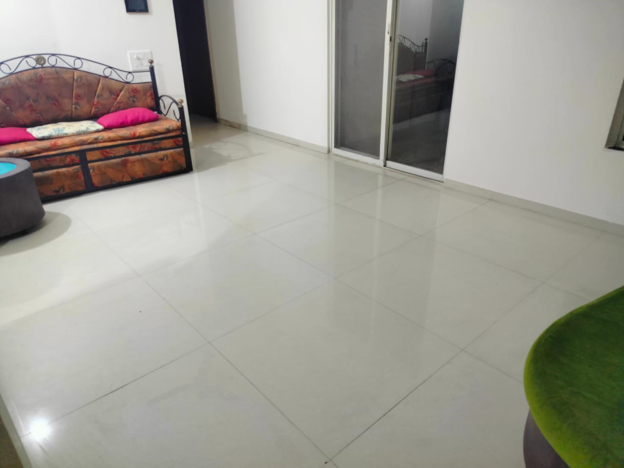 2 BHK Apartment For Rent in Kohinoor Tinsel Town Phase 2
