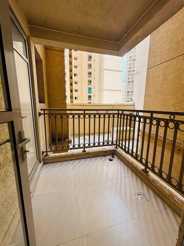 Balcony in 3 BHK Apartment at Hiranandani Fortune City, New Panvel – for Rent
