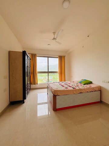 Bedroom in 3 BHK Apartment at Hiranandani Fortune City, New Panvel – for Rent