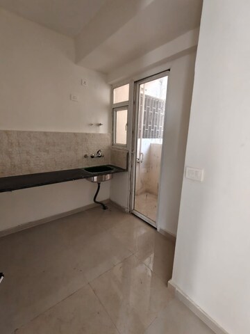 Room in 2 BHK Apartment at Signature The Millennia 2, Sector 37d – for Rent