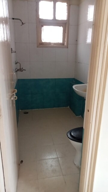 Bathroom in 2 BHK Apartment at SRS Residency, Sector 88 – for Rent