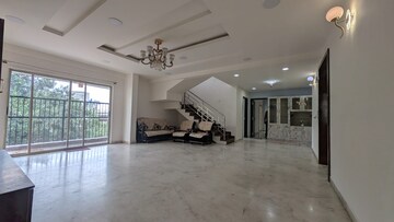 Parking in 4 BHK Apartment at Sunshine Apartment Singasandra, Singasandra – for Rent