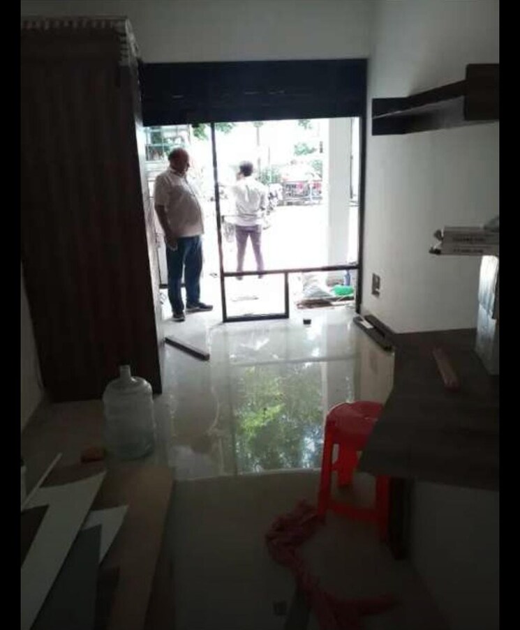 Floor Plan, sector 23 Commercial Shop 200 Sq.Ft. In Sector 23 Noida 9101180