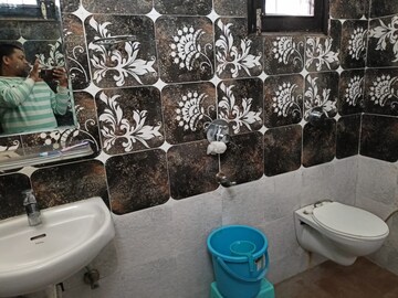 Furnished Amenities in 2 BHK Builder Floor at Pir Machalla – for Rent